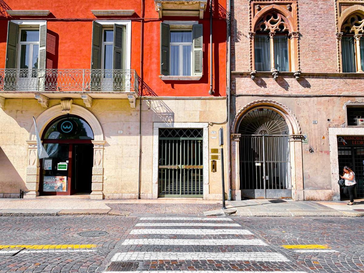 Hotel Tra Piazza Erbe E Piazza Bra Raffinata Maison Verona Exterior foto